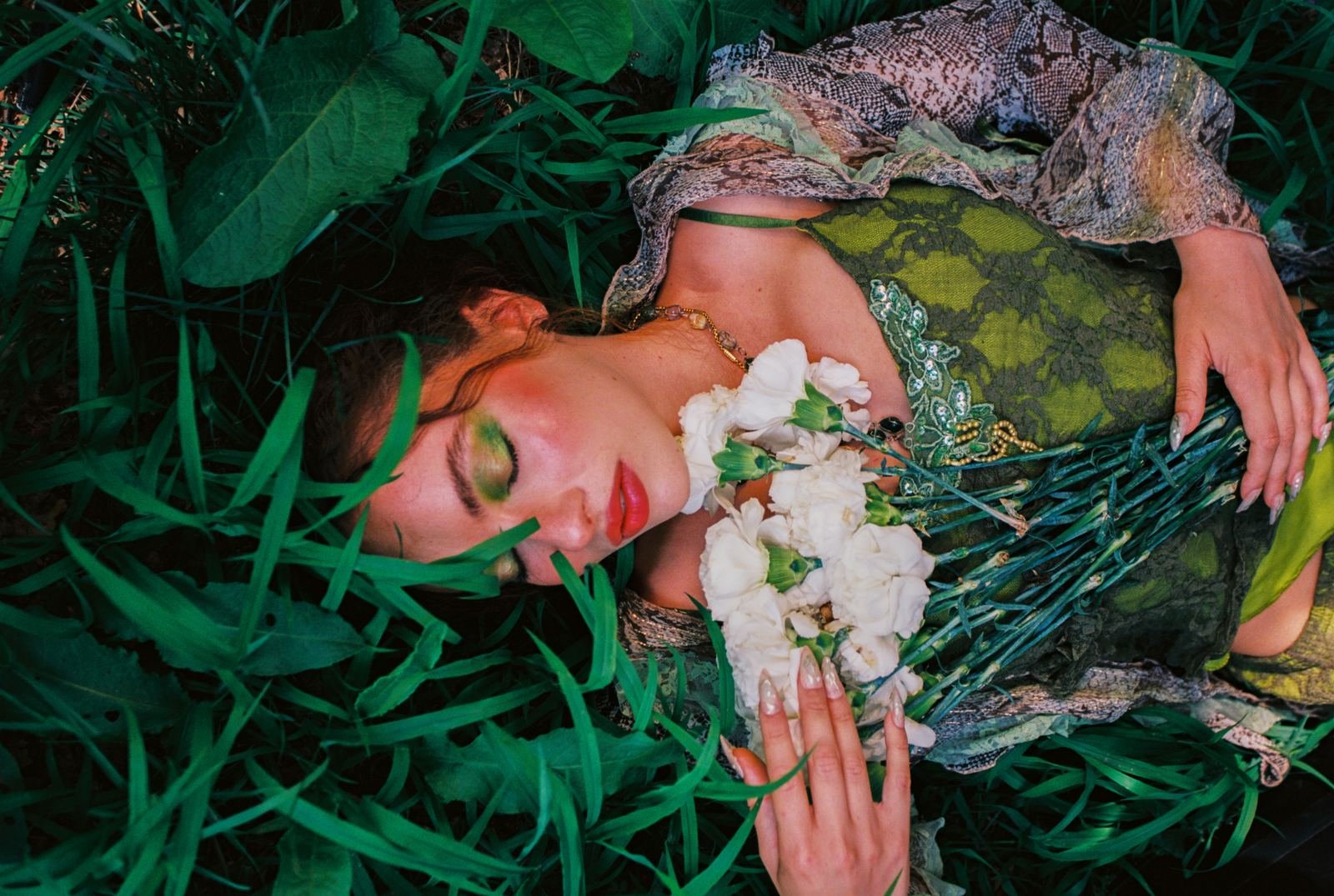Aura — fotografía 6