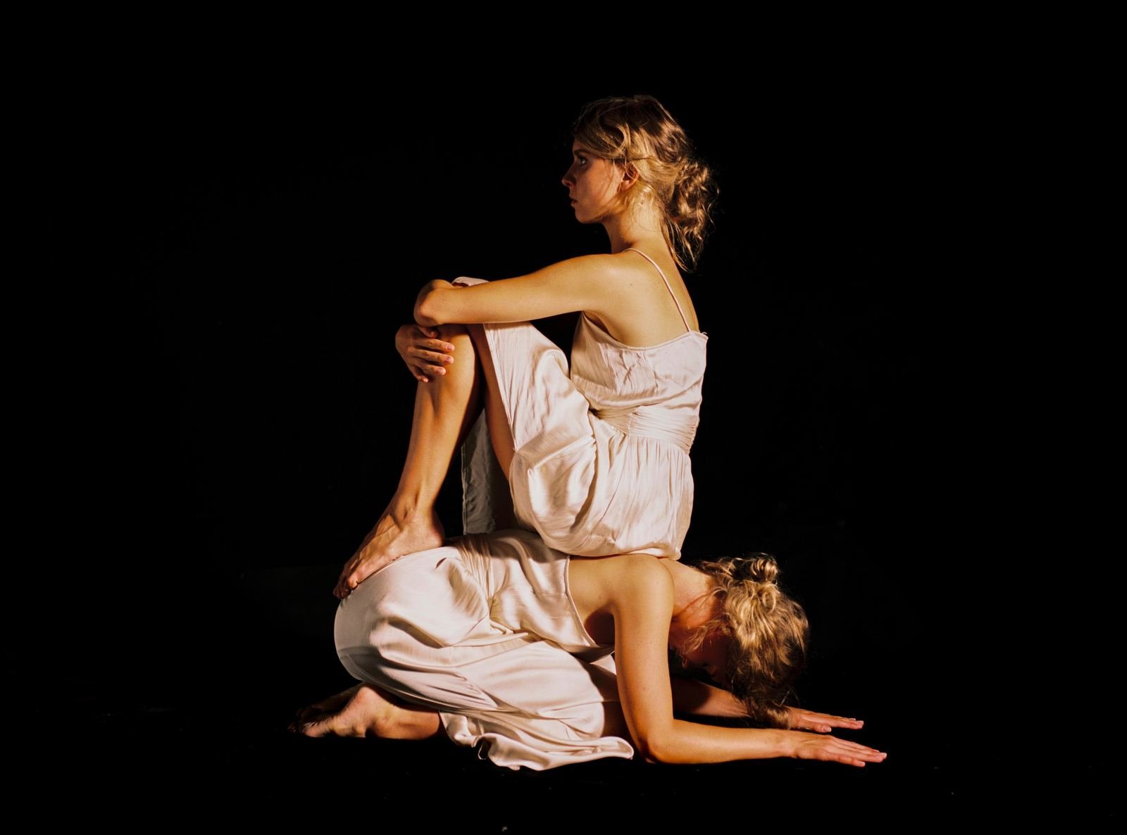 Twins Fight — fotografía 8